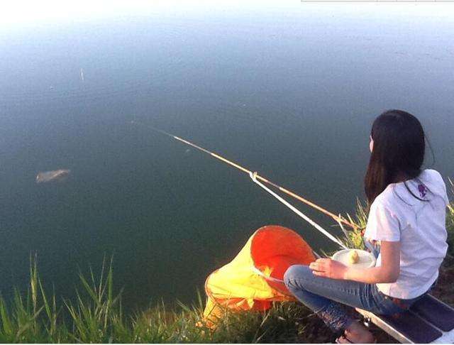 遇到女生钓鱼如何应对，如何看待女生钓鱼？